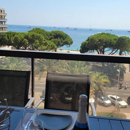 Appartement Center Bay T4 Antibes