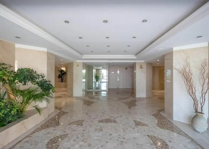 Apartament Center Bay T4 *