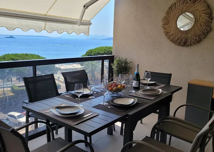 Center Bay T4 Апартаменты *