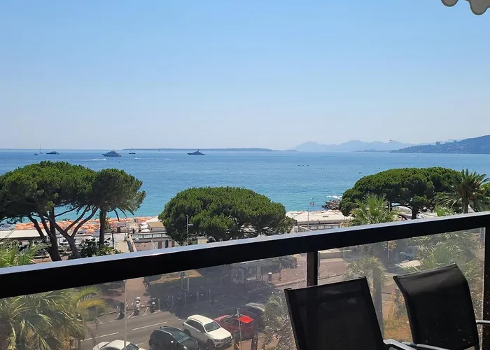 Center Bay T4 Апартаменты *