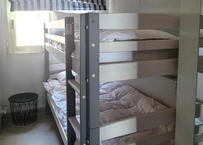 Center Bay T4 * Антиб